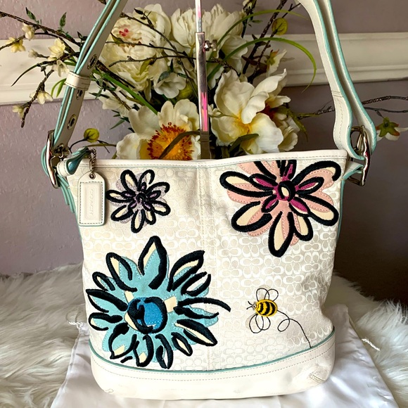 Coach RARE VINTAGE Floral Embroidered Women's Bag - Picture 2 of 14